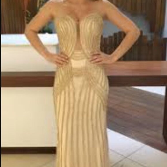 Cinderella Divine Iridescent Beaded Strapless Lace Gown PROM - Picture 5 of 5